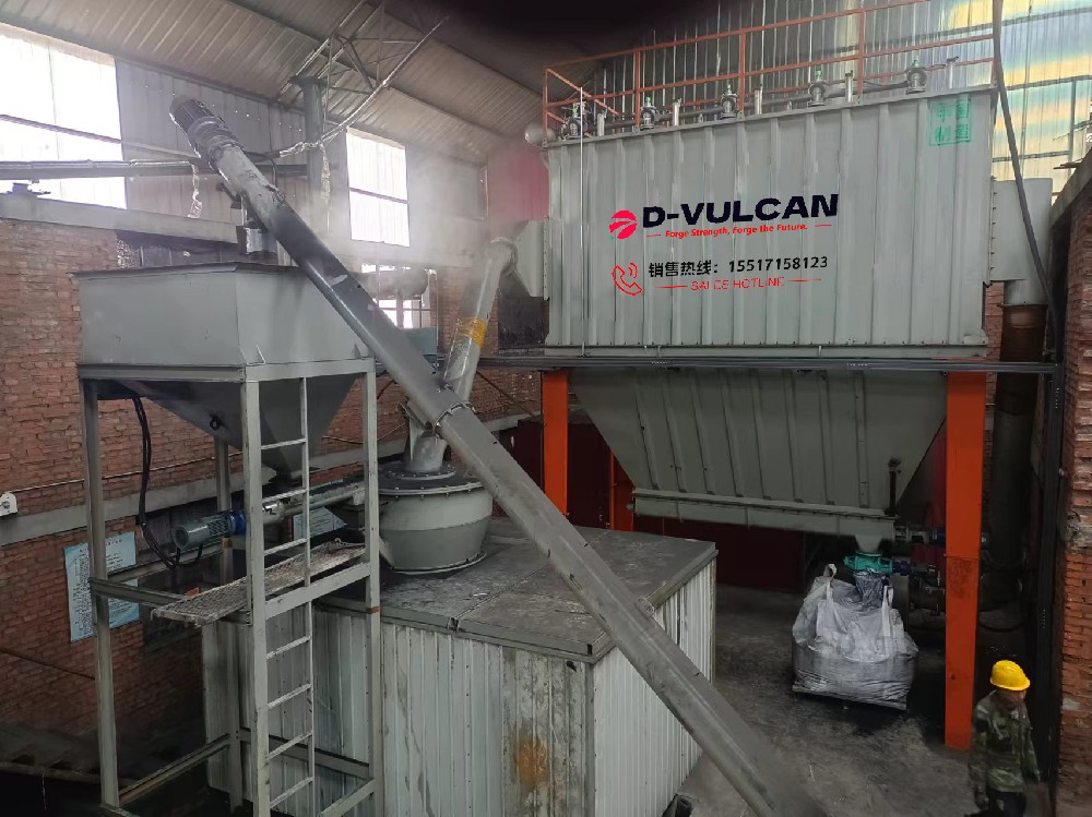 Cambodian customers purchased our grinding mill on site