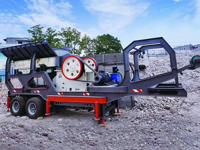Kazakhstan customers purchased our mobile crushing station site