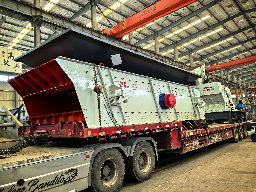 Large-diameter hydraulic sand making machine shipped to Oman